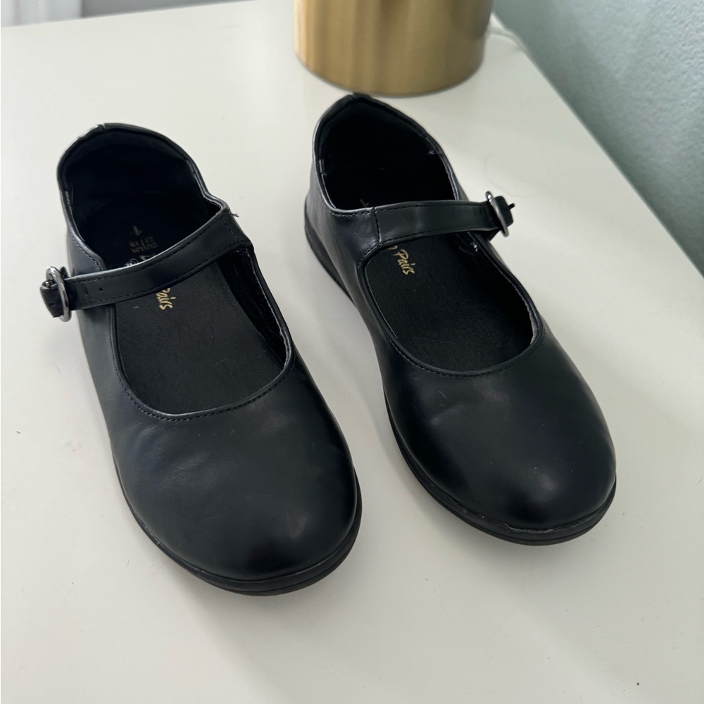 Girl’s Black Mary Jane Dress Shoe